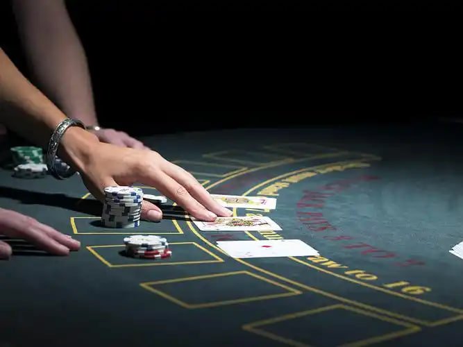 Antarmuka taruhan dan kontrol permainan Panel penempatan taruhan di Live Game Shows
